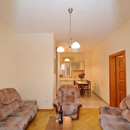 Apartment Cathedral Котор Екстериор снимка