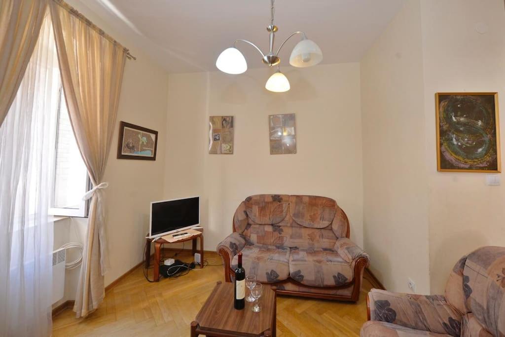 Apartment Cathedral Котор Екстериор снимка